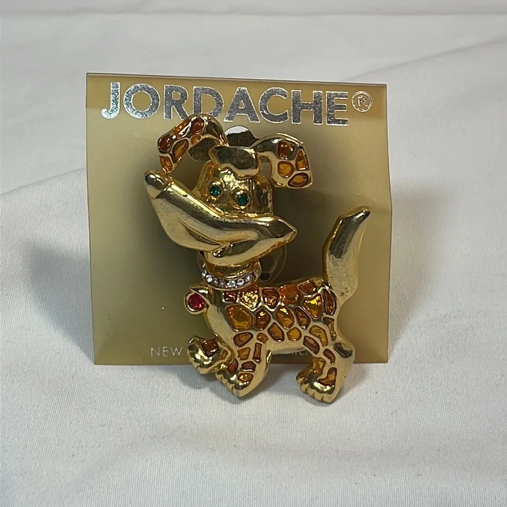 NWT Rhinestone Dog Brooch